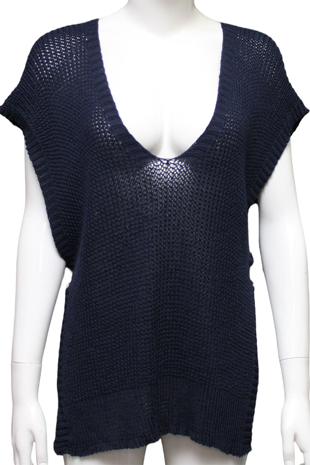 Knitted one button vest tank top