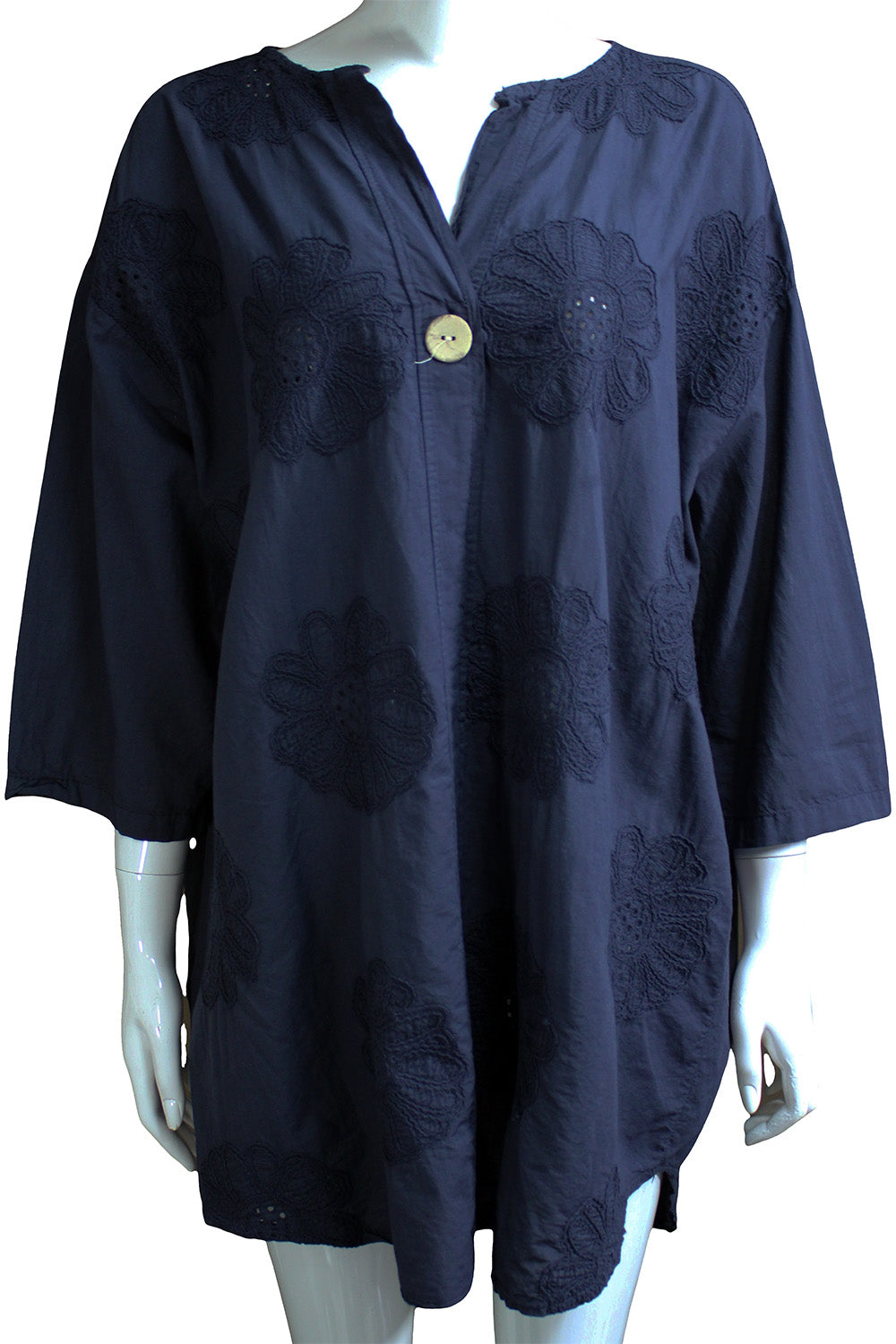 One button floral embroider long top