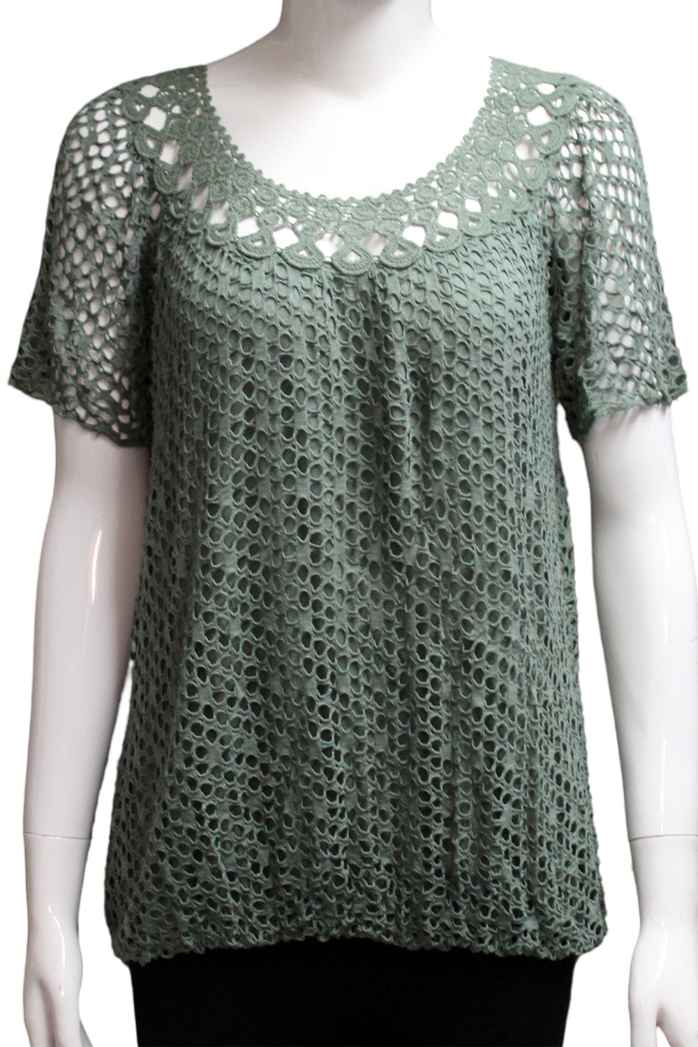Crochet top with elastic bottom